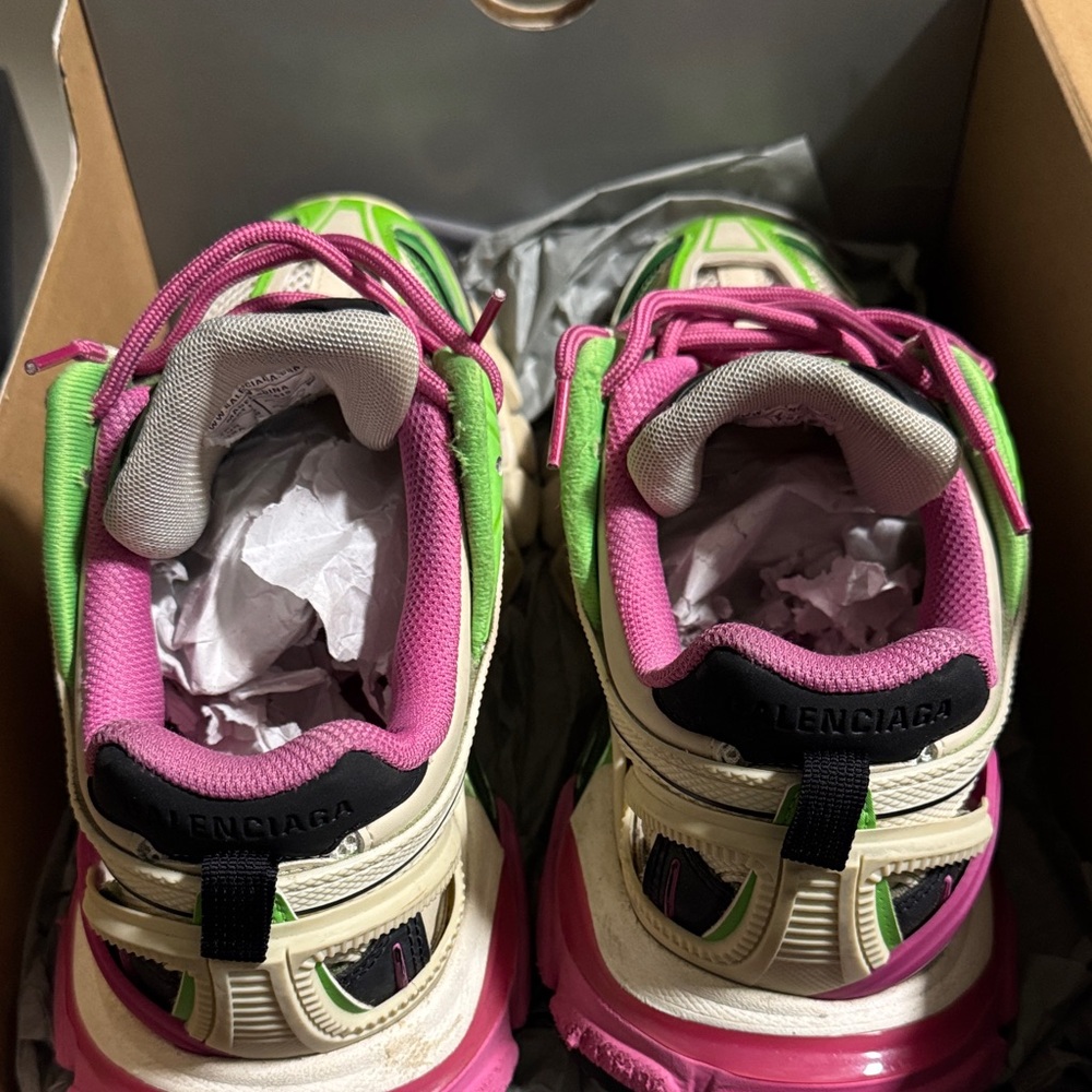Balenciaga Track.2 Trainer - Picture 3 of 4